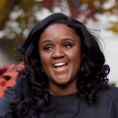 Hollyhock´s presenter, Laurie Antonin, smiling